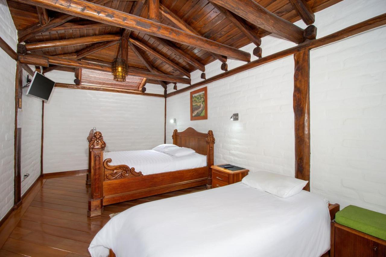 Hotel Ile Banos  Ngoại thất bức ảnh