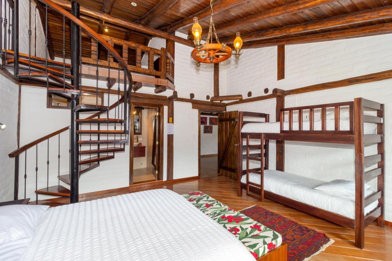 Hotel Ile Banos  Ngoại thất bức ảnh