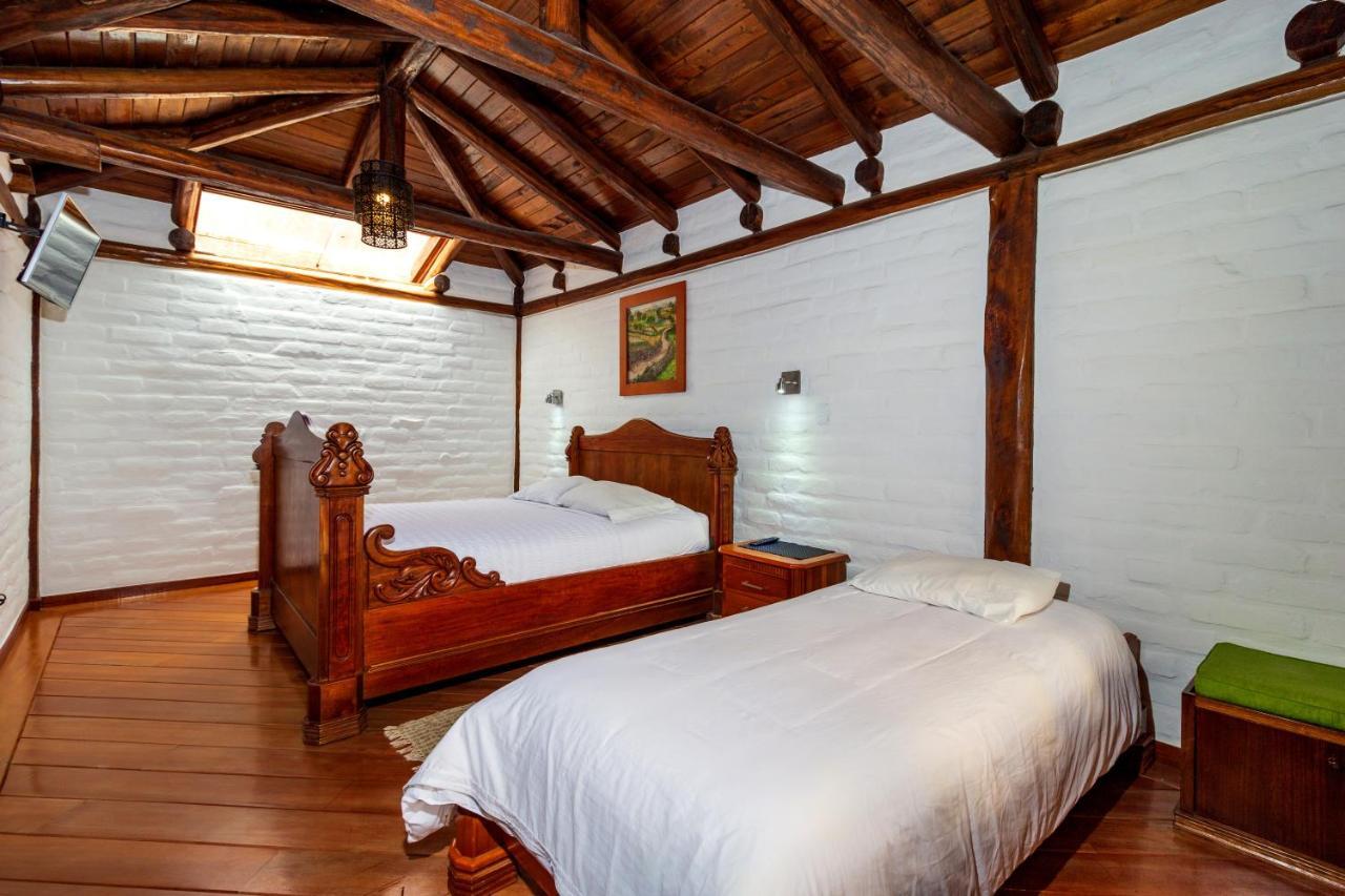 Hotel Ile Banos  Ngoại thất bức ảnh