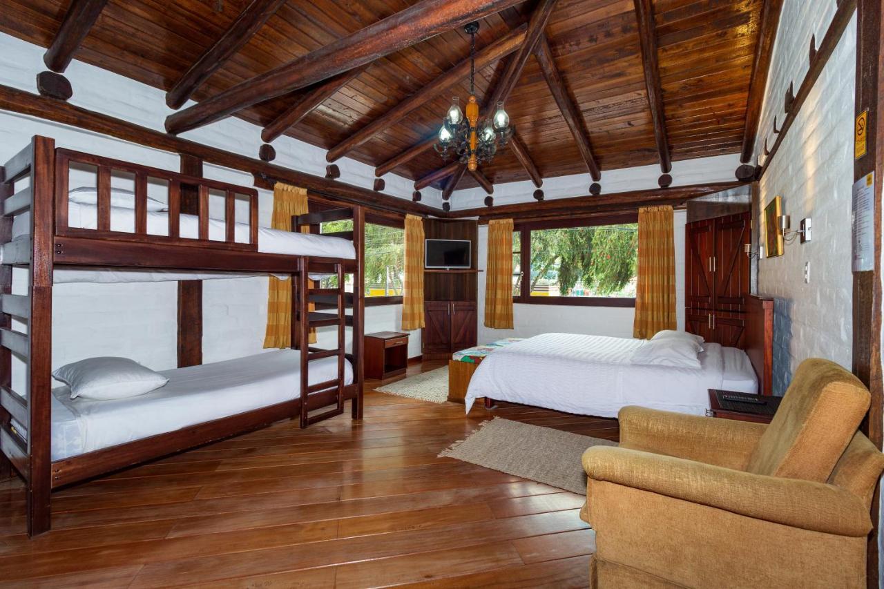 Hotel Ile Banos  Ngoại thất bức ảnh