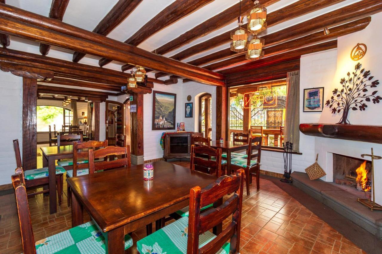 Hotel Ile Banos  Ngoại thất bức ảnh