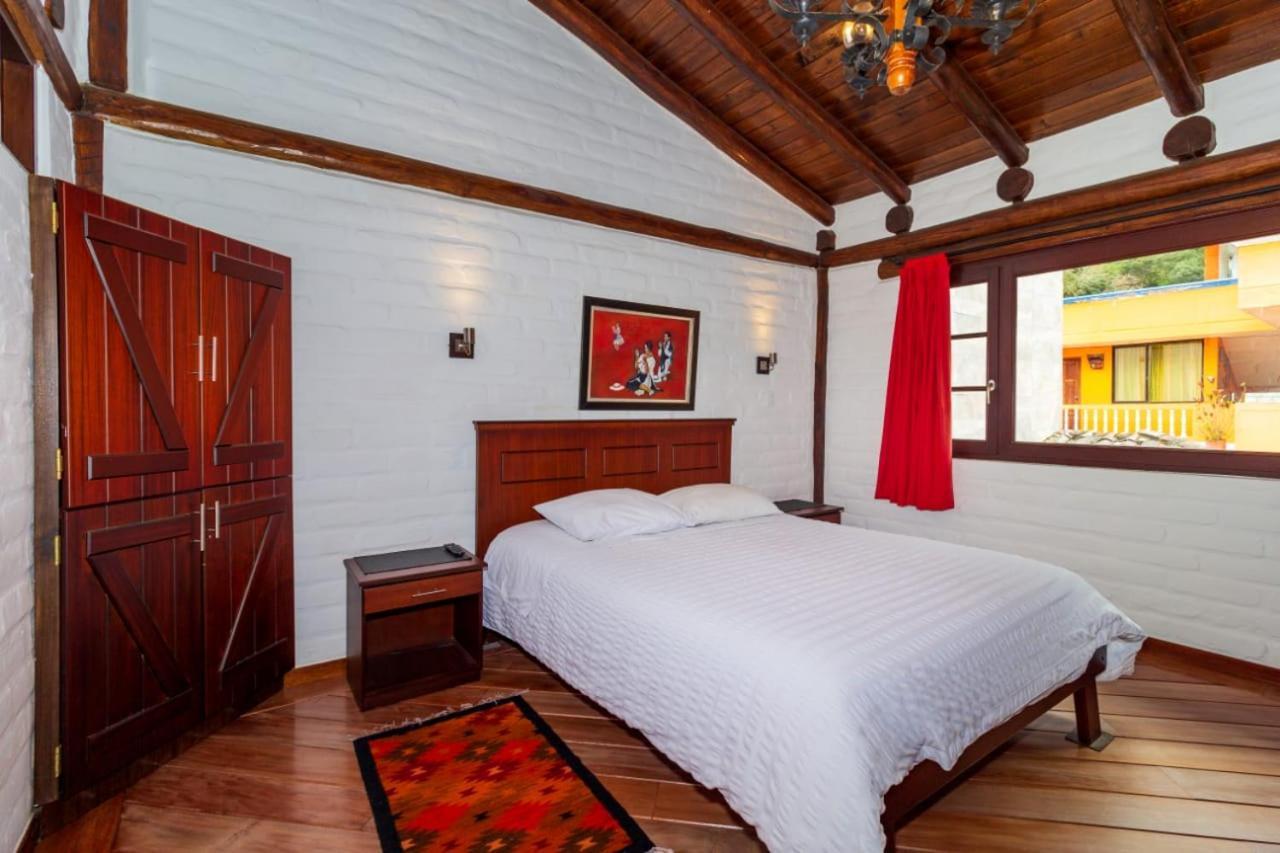 Hotel Ile Banos  Ngoại thất bức ảnh