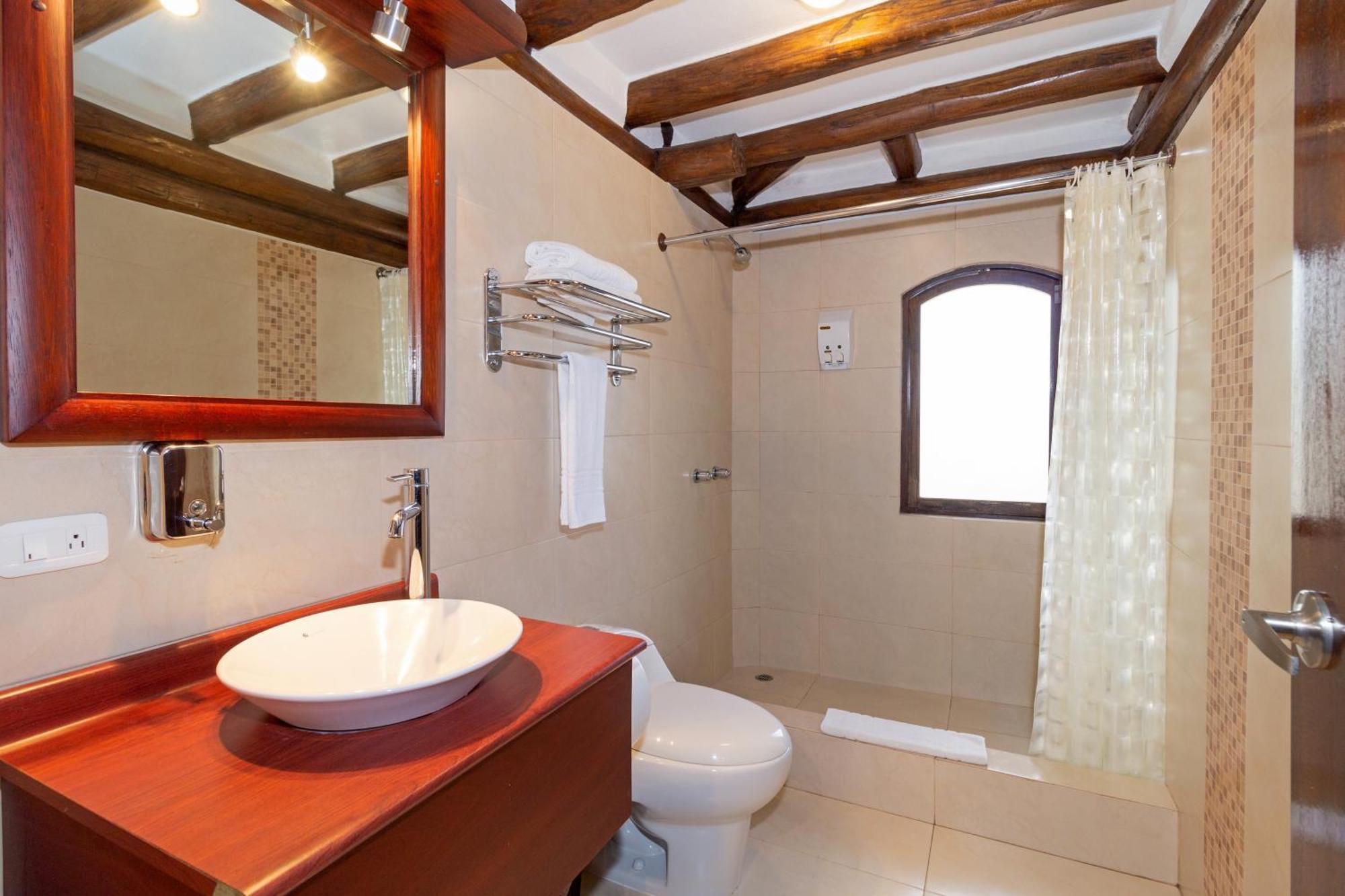 Hotel Ile Banos  Ngoại thất bức ảnh